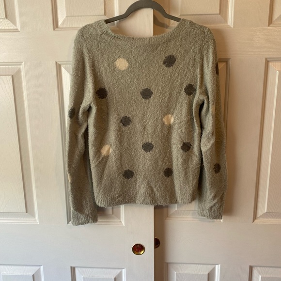 LC Soft Polka-Dot Sweater - Picture 3 of 4